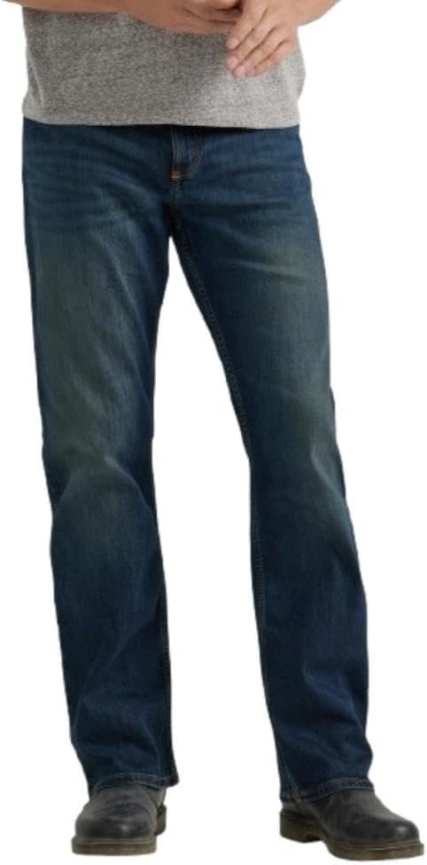 Wrangler Authentics Men's Relaxed Fit Boot Cut Jean - Image 2