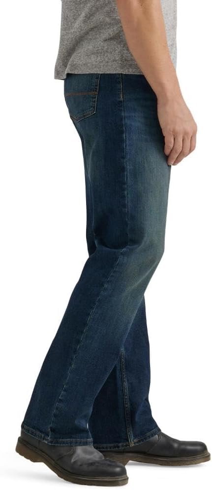 Wrangler Authentics Men's Relaxed Fit Boot Cut Jean - Image 3